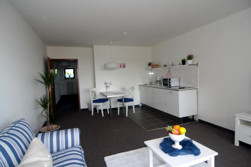 Kastanienhof Apartment Hotel Dannenfels Exterior photo